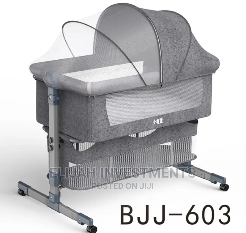 Adjustable Baby Bed /Baby Bassinet