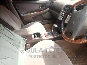 Toyota Mark II 1999 White