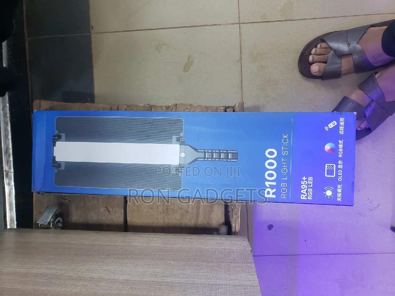 R1000 RGB Light Stick