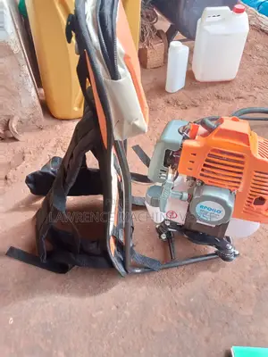 Weeder Machine 2 Stroke