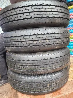 195R15 Brand New DUNLOP.
