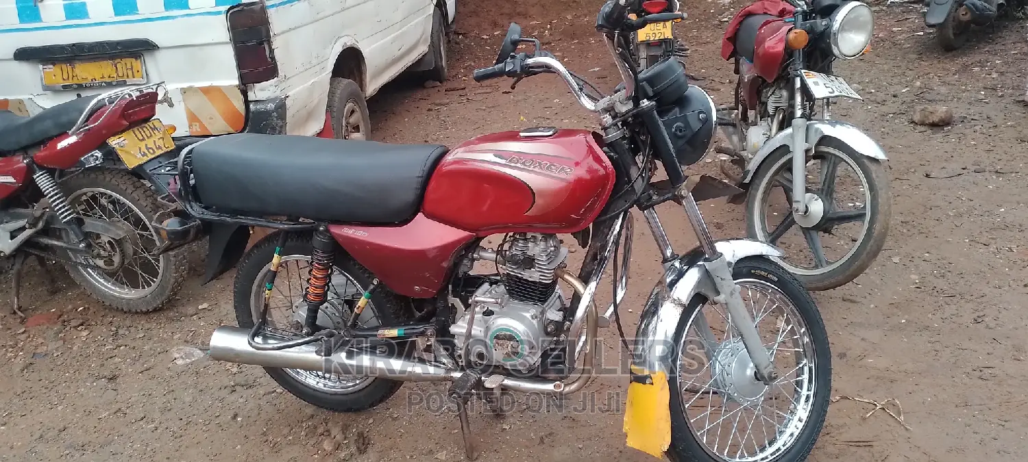 Bajaj Boxer 100 2022 Red