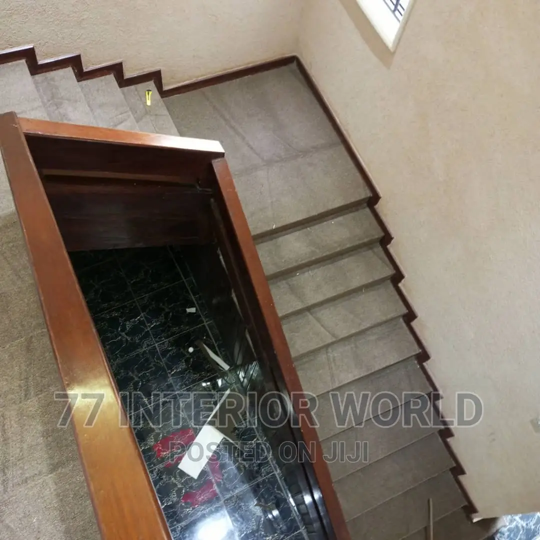 Staircase Woolen Carpets