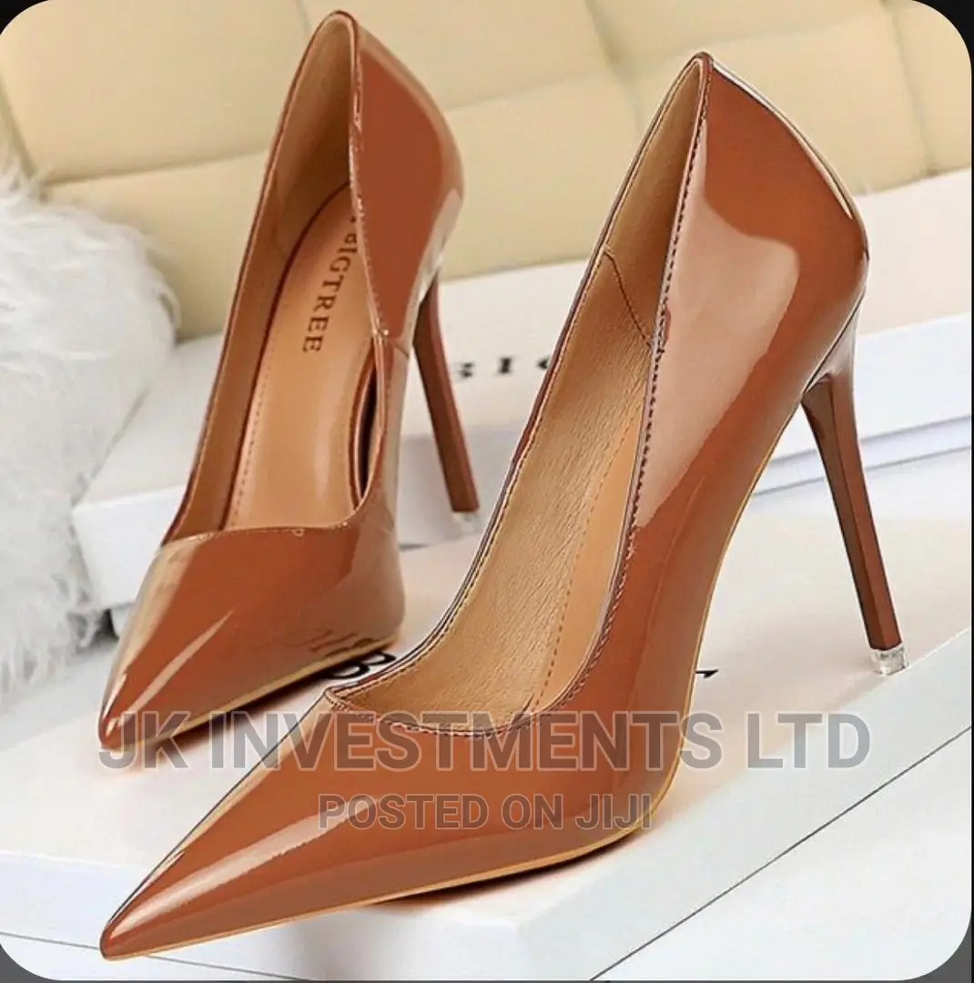 Ladies Shoes