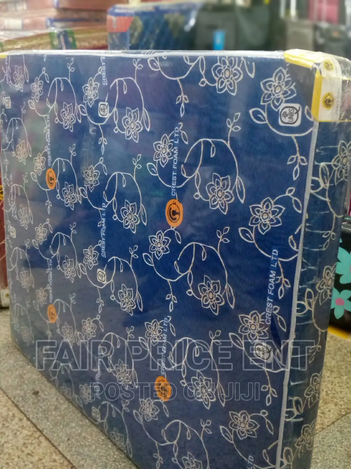 Crestfoam Mattress Sealed Cover.6x6x6inches.( Blue)