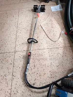 Weeder 2 Struck Honda