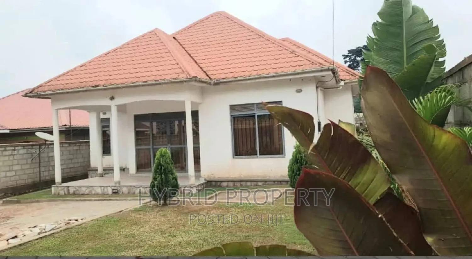 3bdrm House in Kitende~Mazzi Along, Ssisa for sale