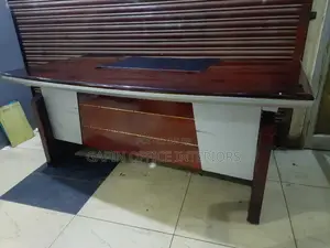 Executive Office Table/ Desk With a Moving Drawer