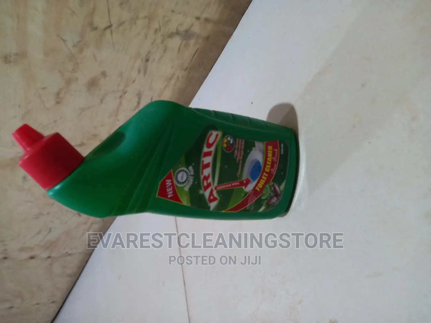 500ml Artic Toilet Cleaner Disinfectant