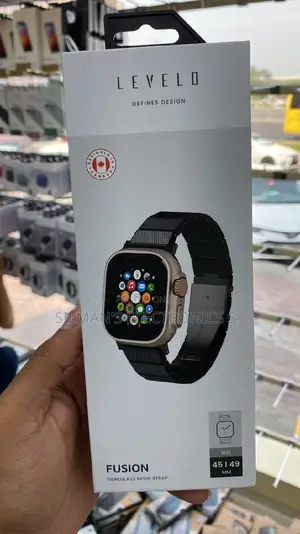 Levelo Fusion Fibre Glass Black Strap
