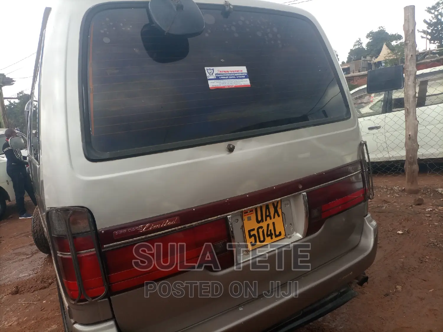 Toyota HiAce 1997 Grey