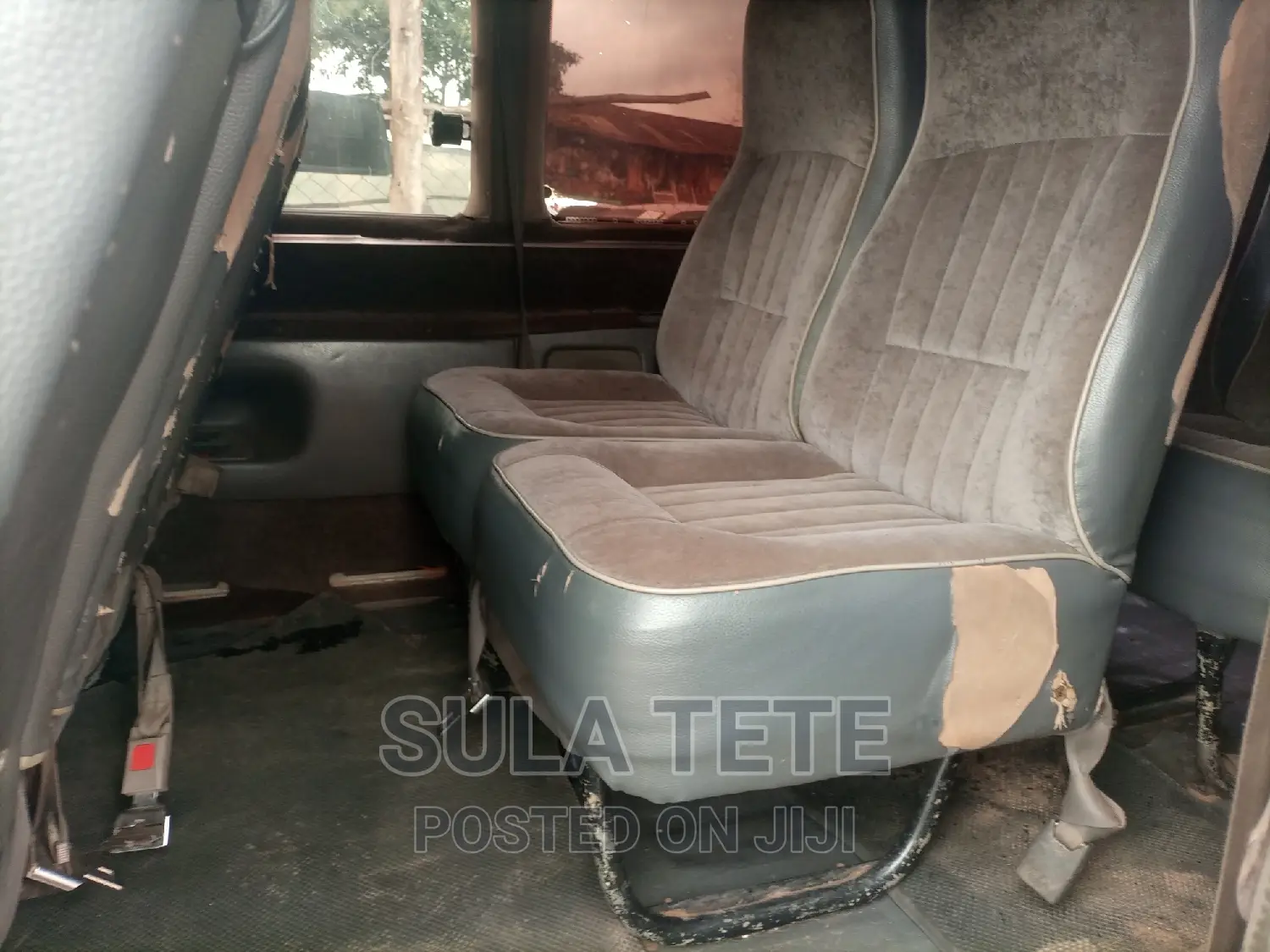 Toyota HiAce 1997 Grey