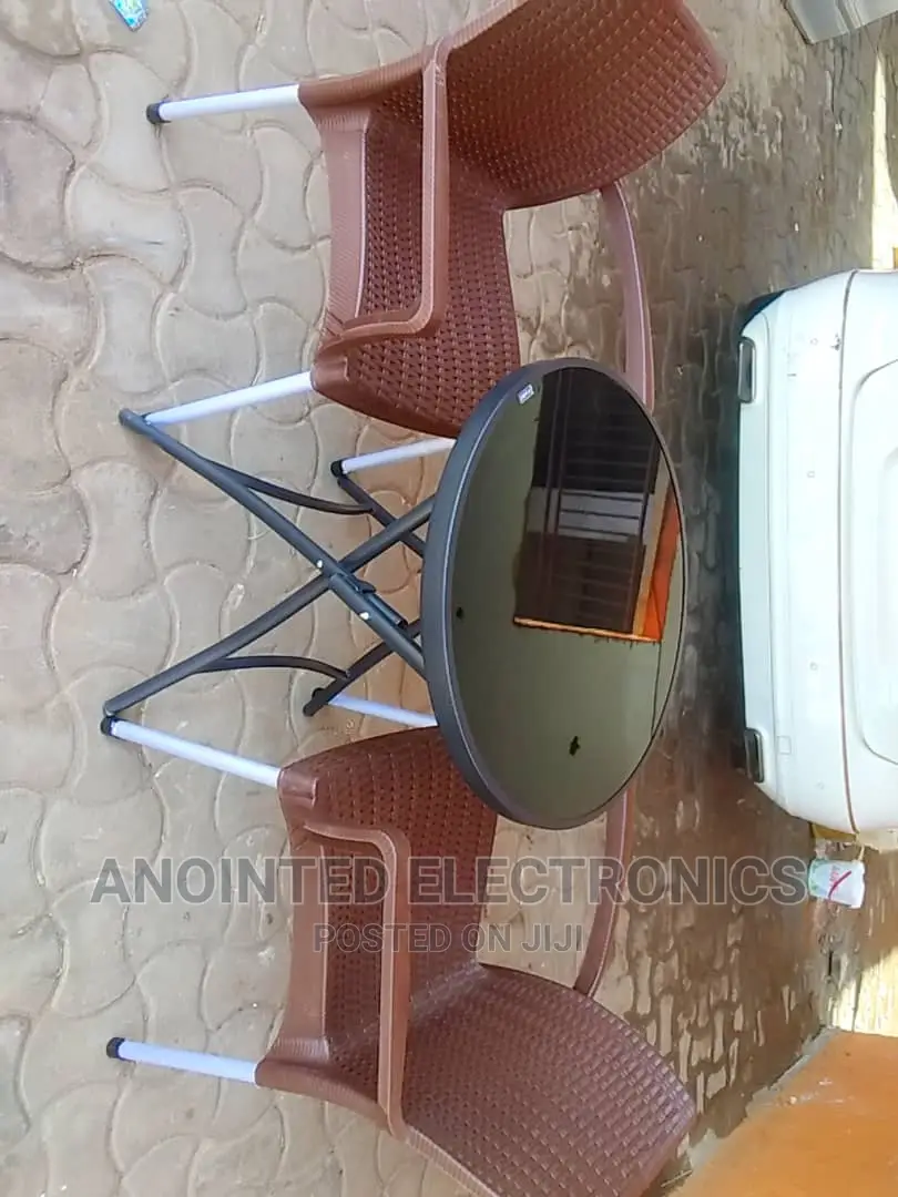 Foldable Table With 2 Chair