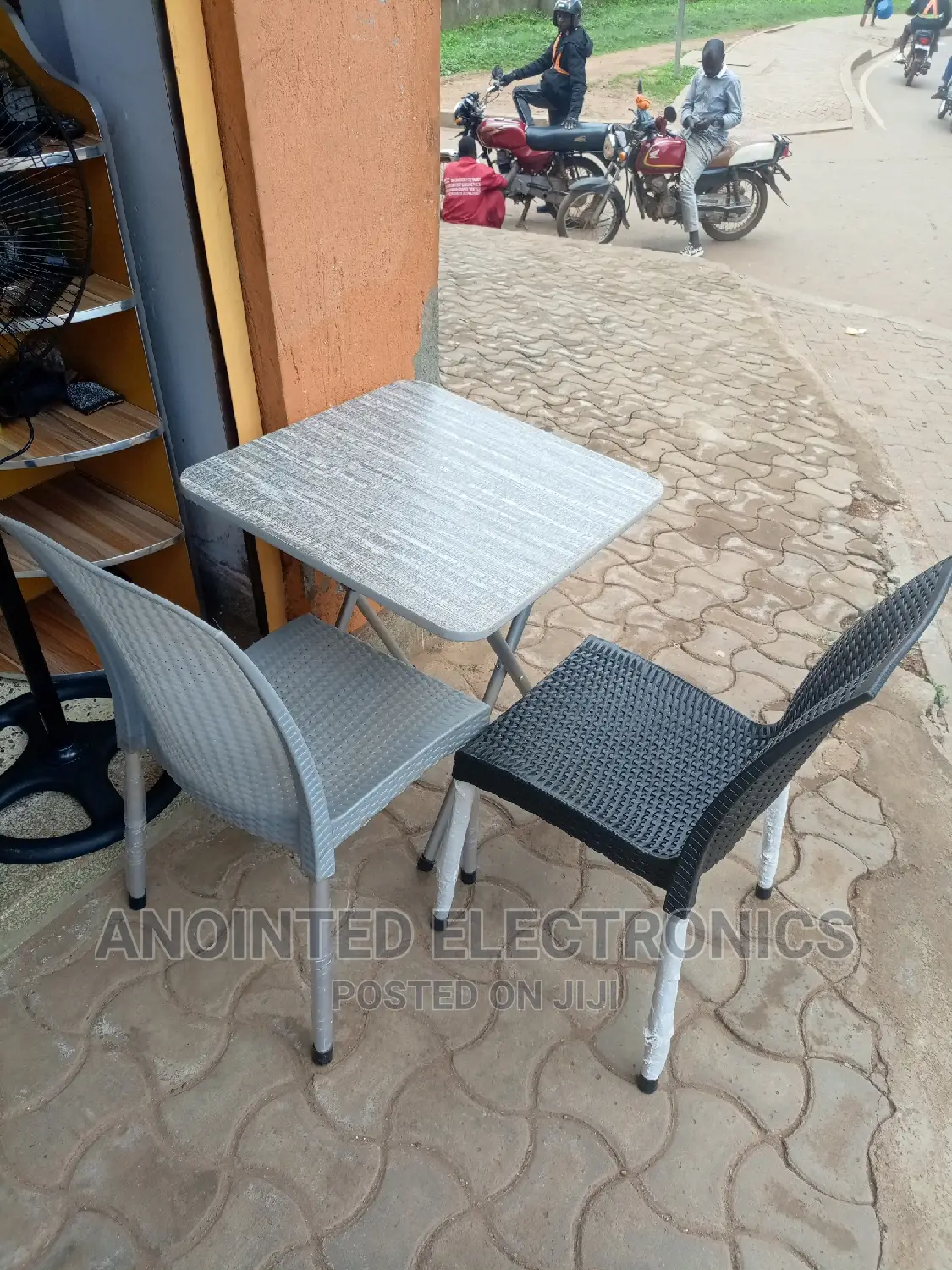 Foldable Table With a Two Chairs