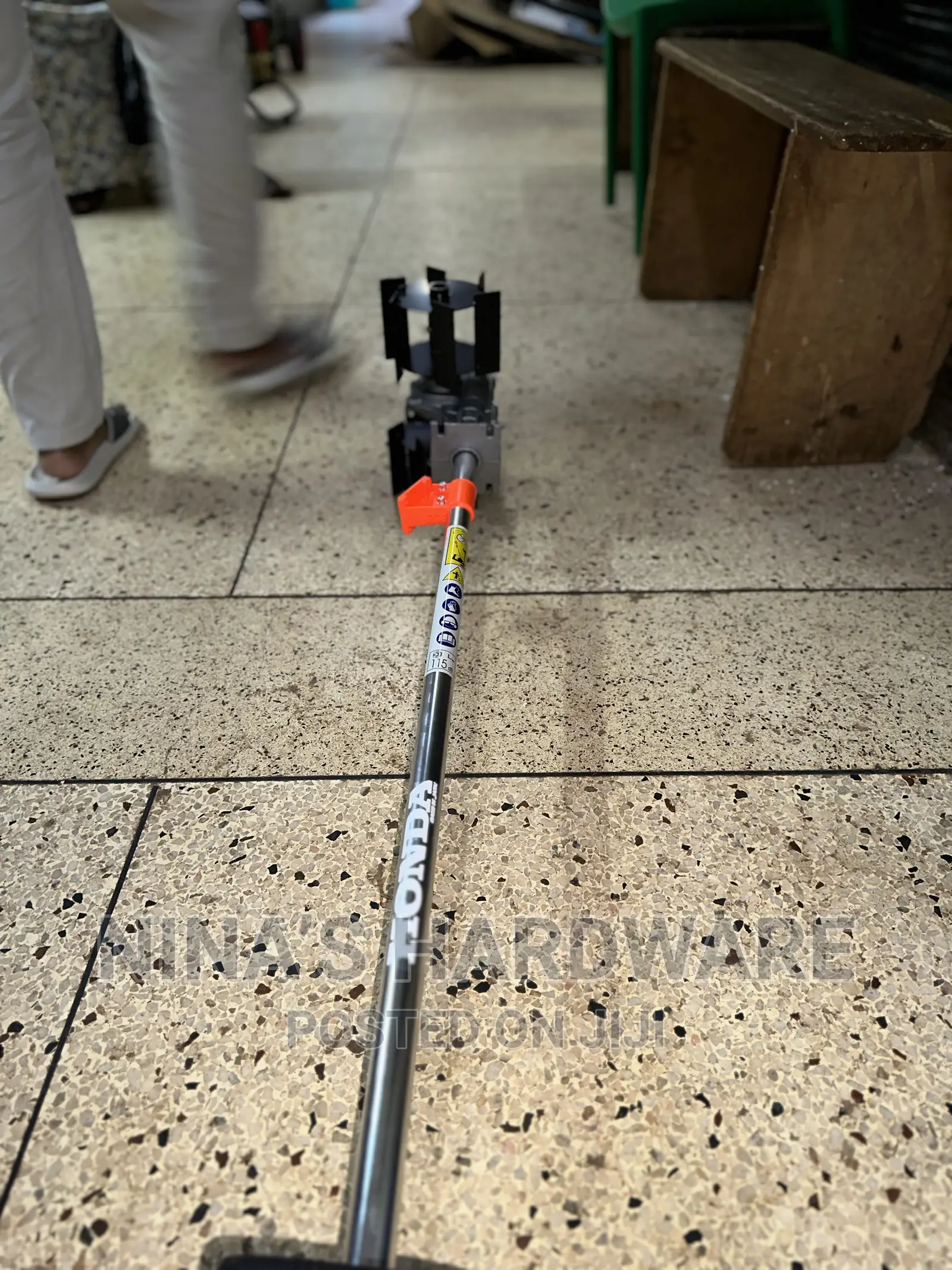 HONDA GARDEN WEEDER /Garden Tiller and Brushcutter