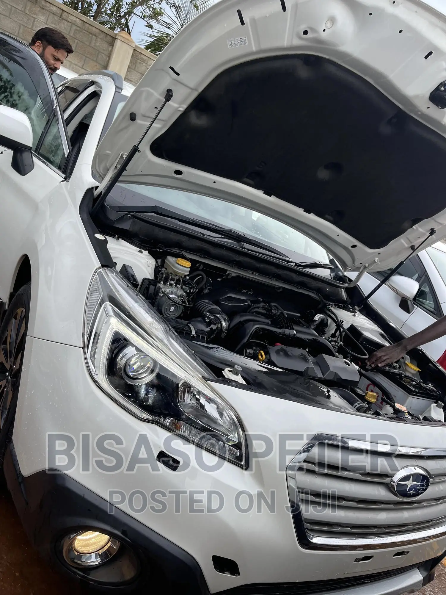 Subaru Outback 2.5i Premium 4dr Wagon AWD (2.5L 4cyl CVT) 2015 White