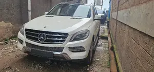 Mercedes-Benz M Class 2013 White