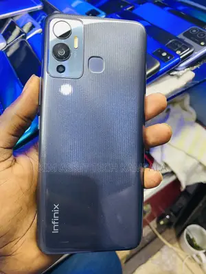 Infinix Hot 12 play 64 GB Black
