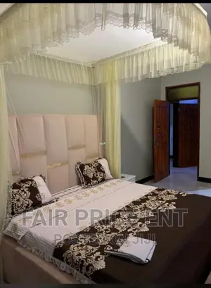 Classy Wall Mount Rail Mosquito Net. 6x6.( Cream)