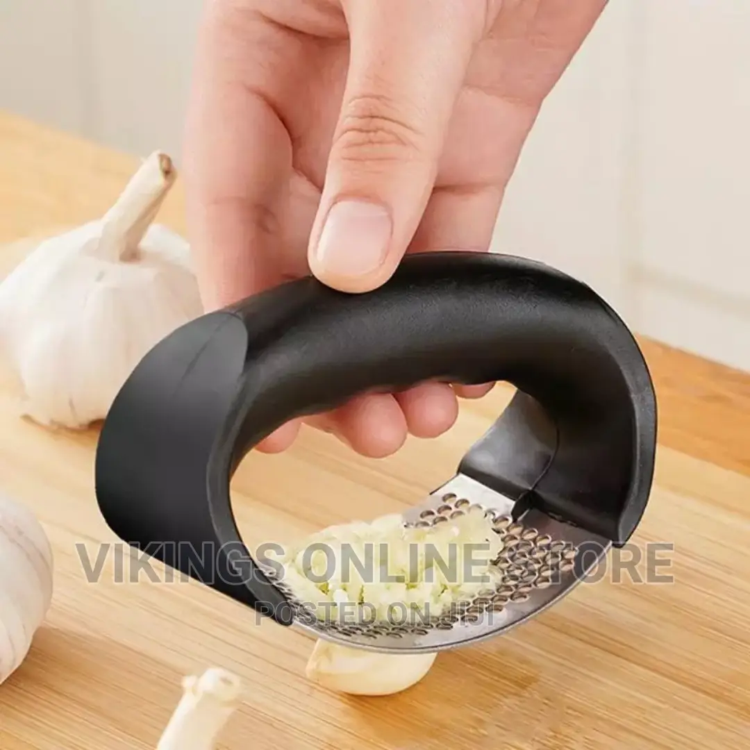 Garlic Press Stainless Steel Kitchen Garlic Crusher