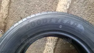 215/65r16 Good Year Foreign Used