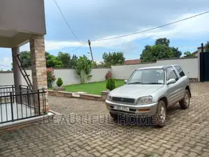 Furnished 4bdrm Bungalow in Kira for sale