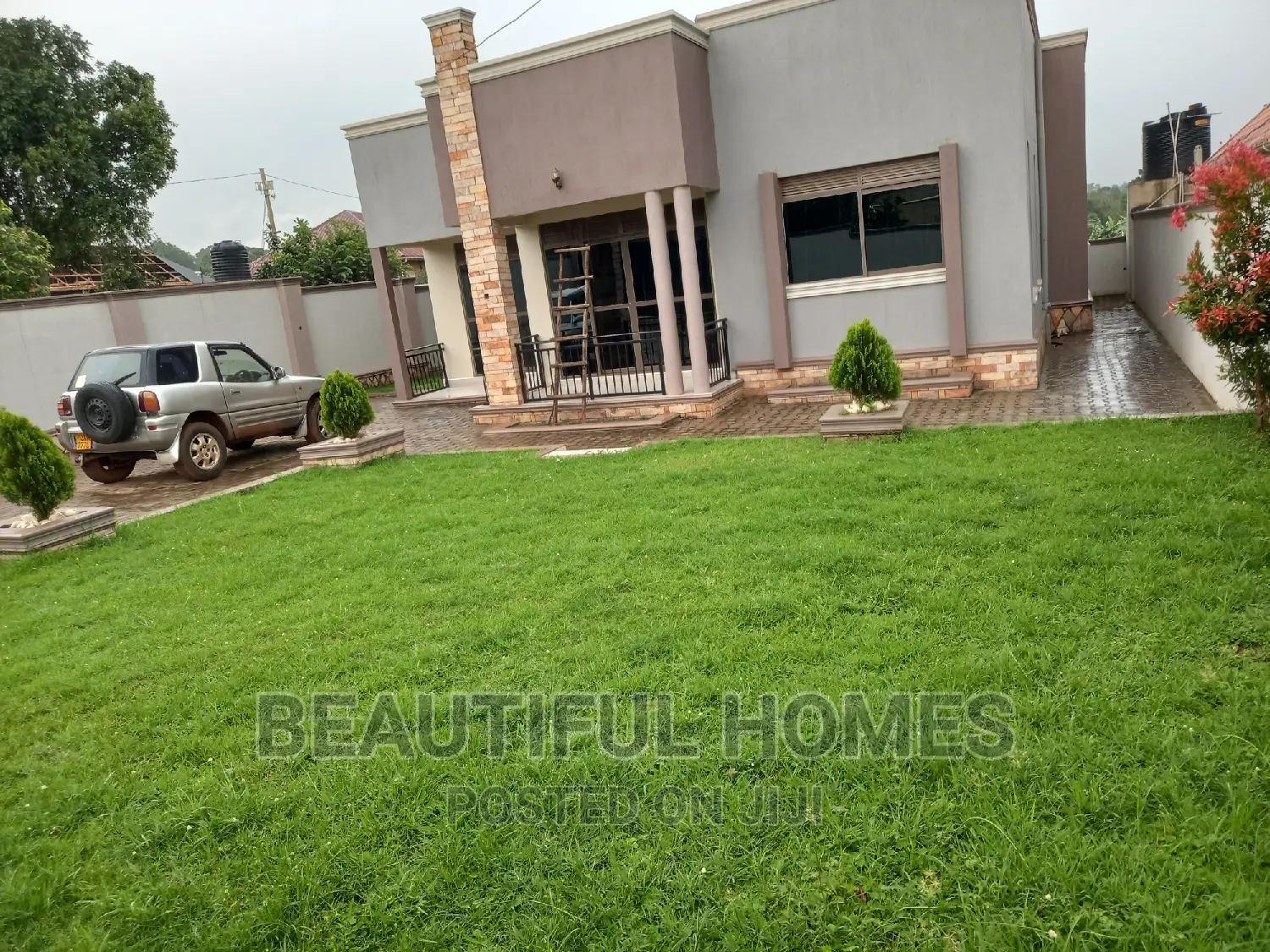 Furnished 4bdrm House in Kira for sale