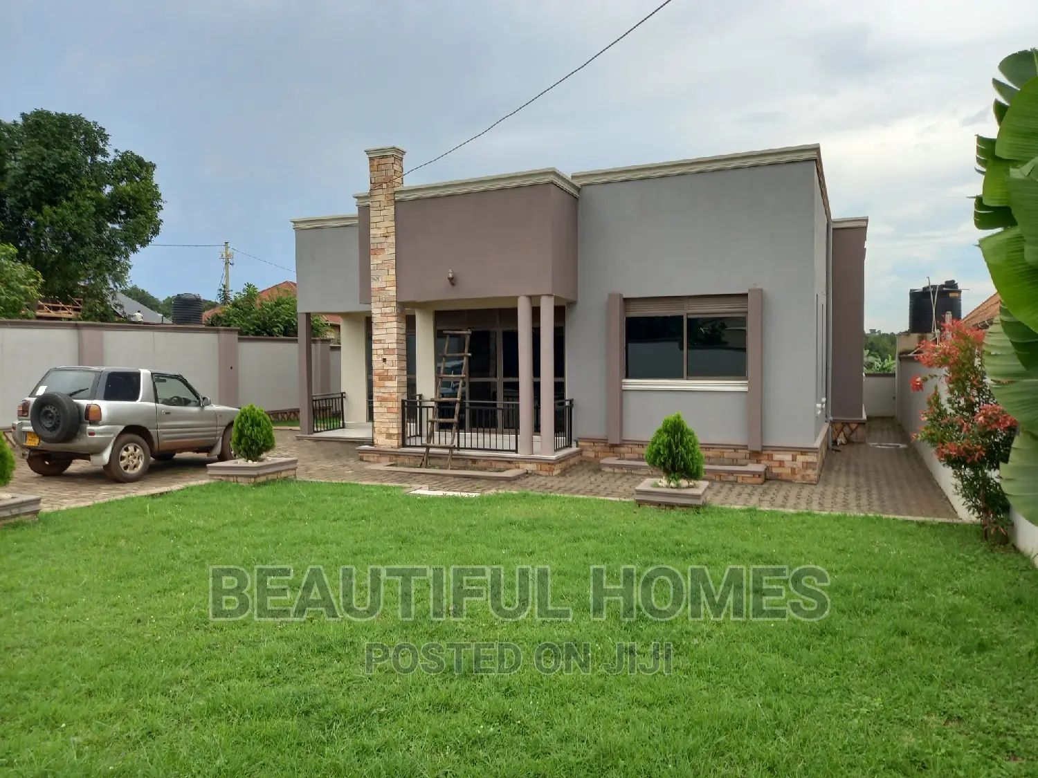 Furnished 4bdrm House in Kira for sale