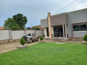 Furnished 4bdrm House in Kira for sale