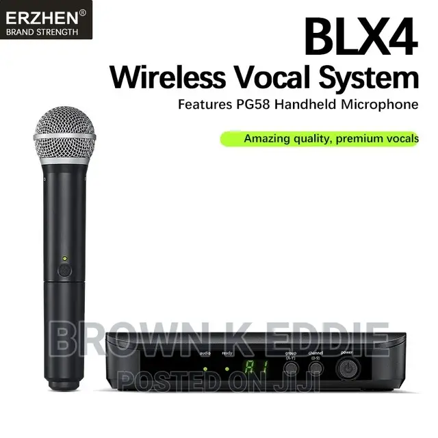 Profession Wireless Vocal Microphone UHF System Kit