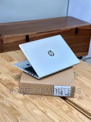 New Laptop HP ProBook 450 G8 16GB Intel Core I7 SSD 512GB