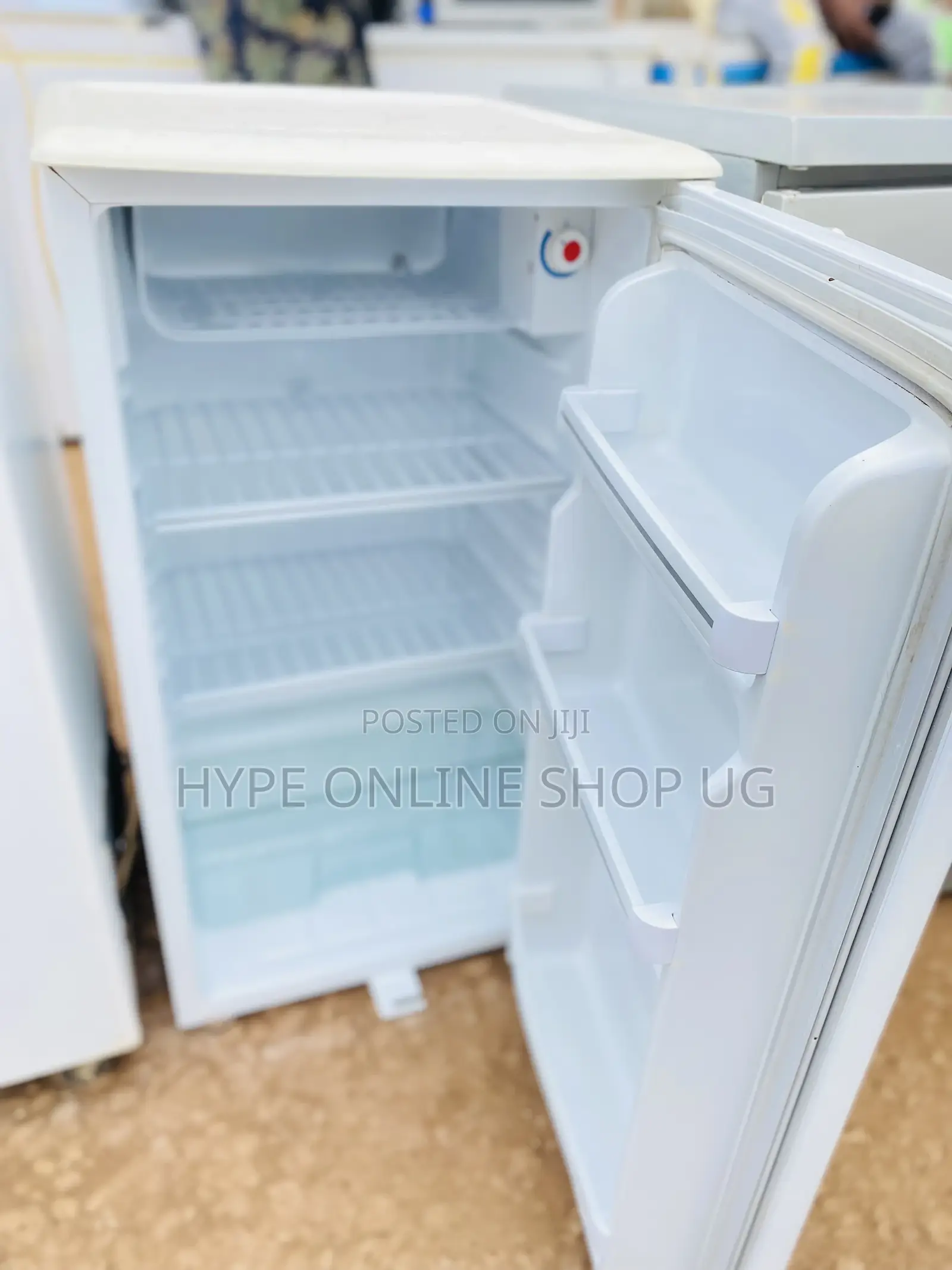 Saachi Fridge for Sale