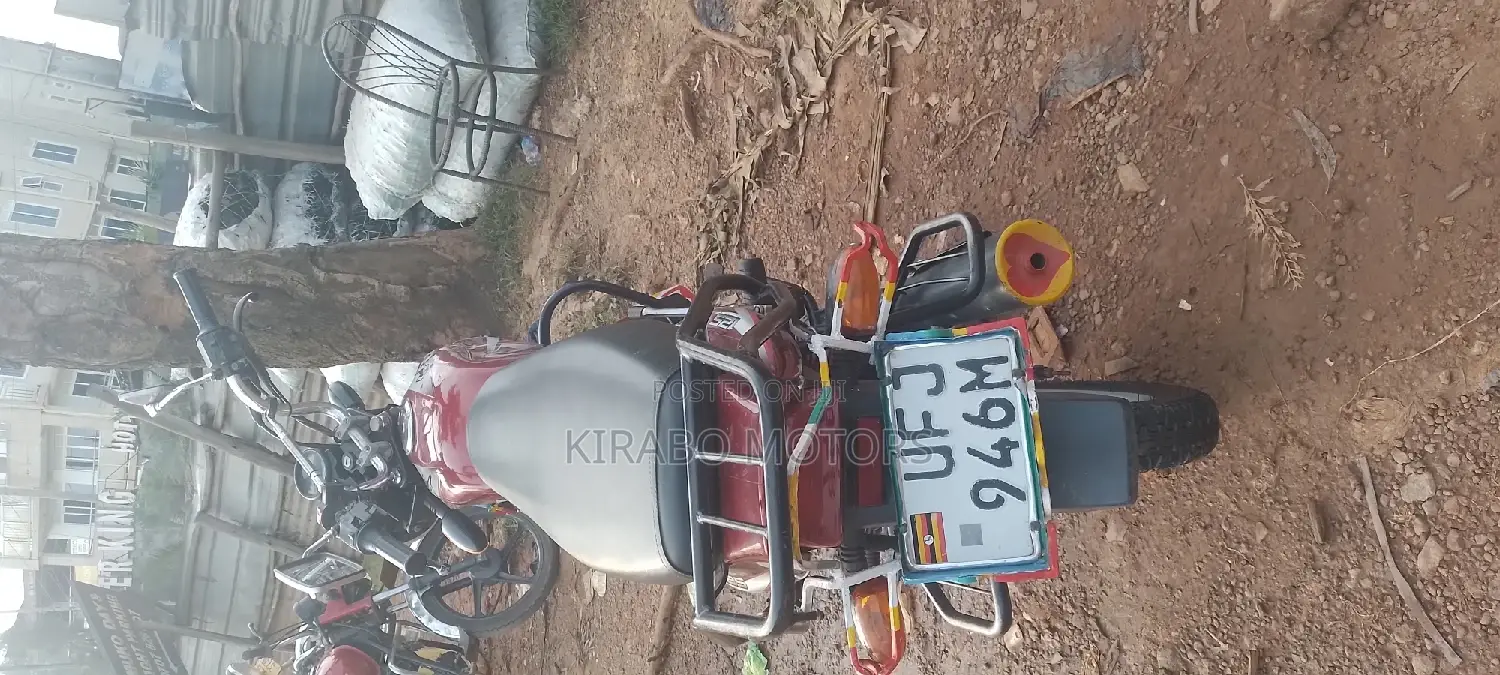 New Bajaj CT 110X 2023 Red