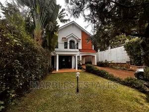 4bdrm Townhouse / Terrace in Kololo, Central Division for rent