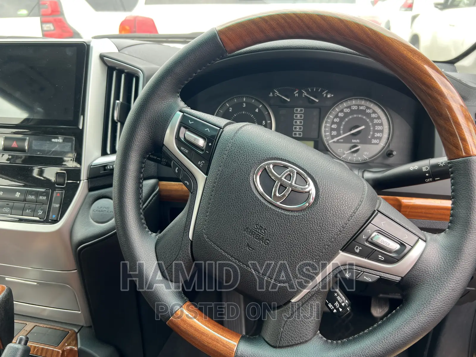 Toyota Land Cruiser 2017 Gray