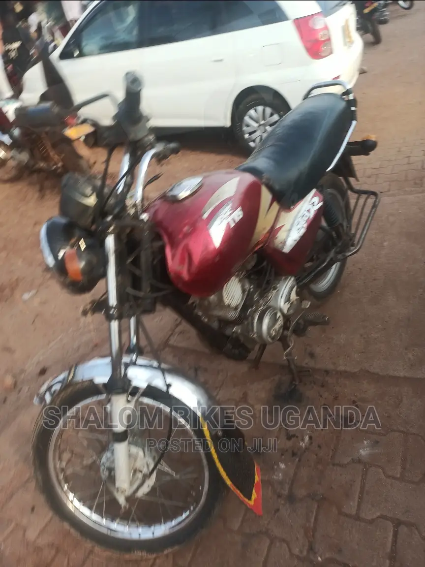 TVS HLX Plus ES 2013 Red