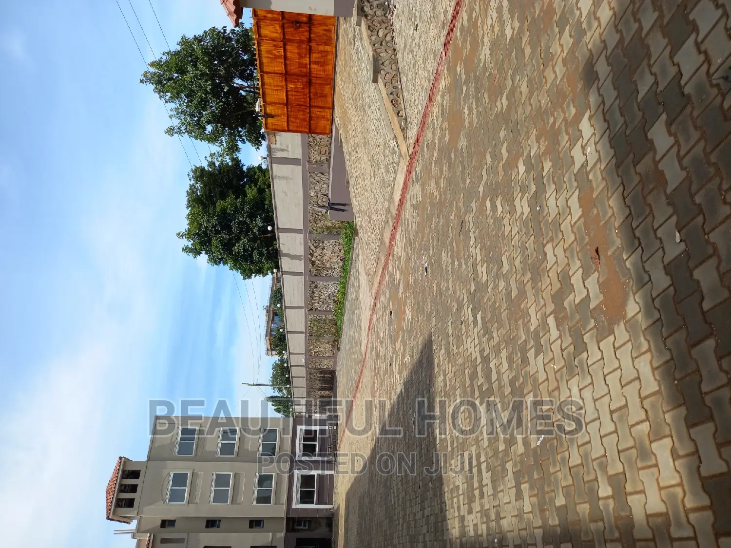 Furnished 2bdrm Condo in Naalya Estate, Central Division for sale