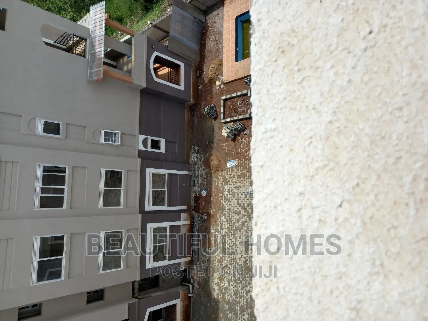 Furnished 2bdrm Condo in Naalya Estate, Central Division for sale