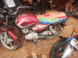 Bajaj Stroke 2022 Red