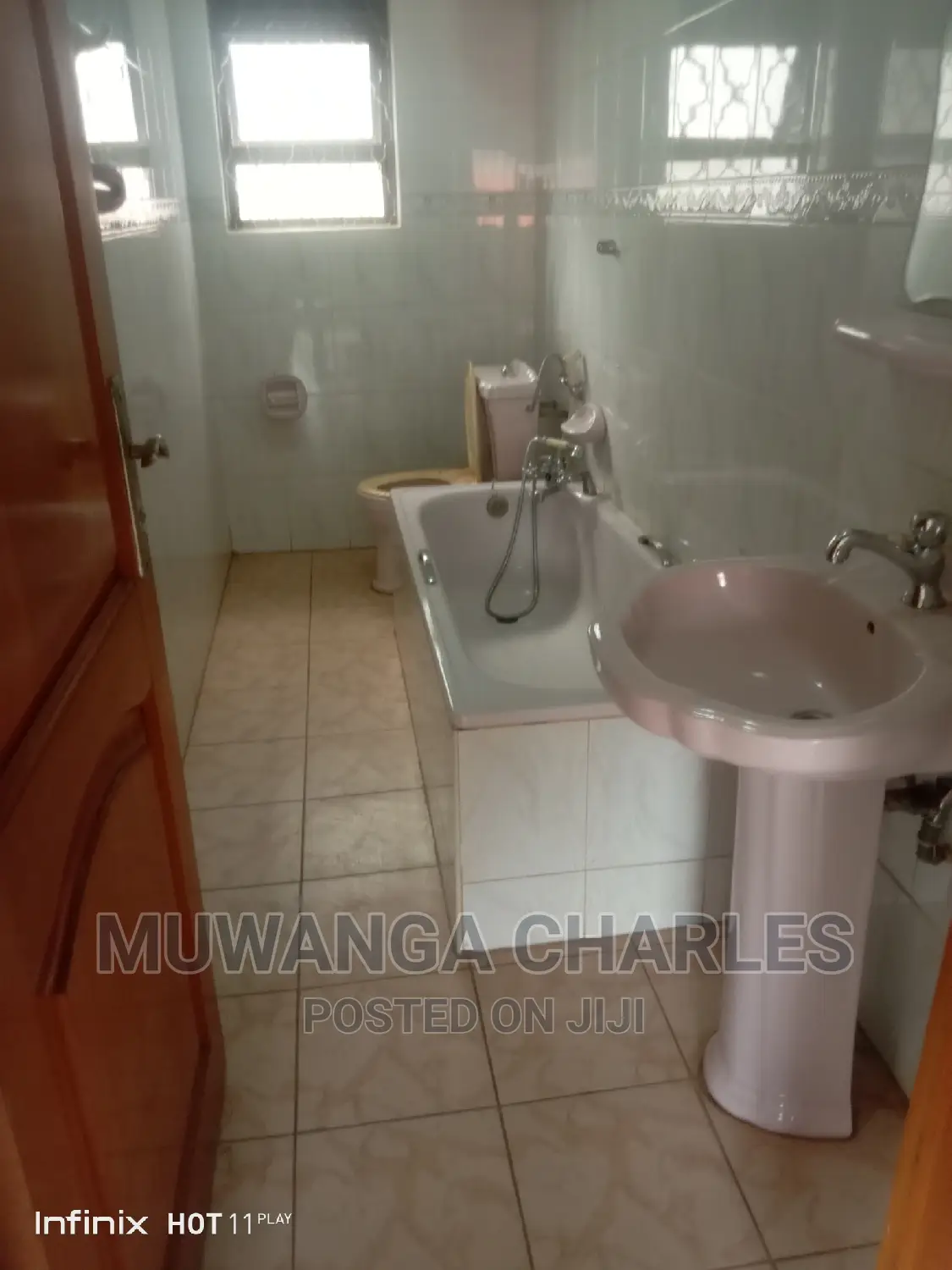6bdrm Duplex in Fs Properties Ltd, Central Division for rent