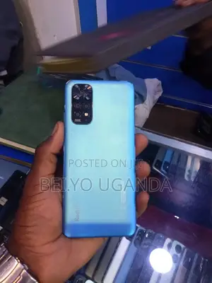 Photo - Xiaomi Redmi Note 11 128 GB Blue