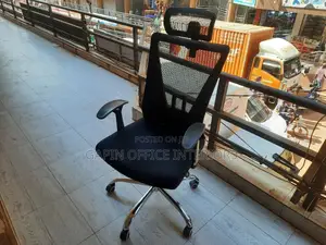 Office Chair With an Headrest