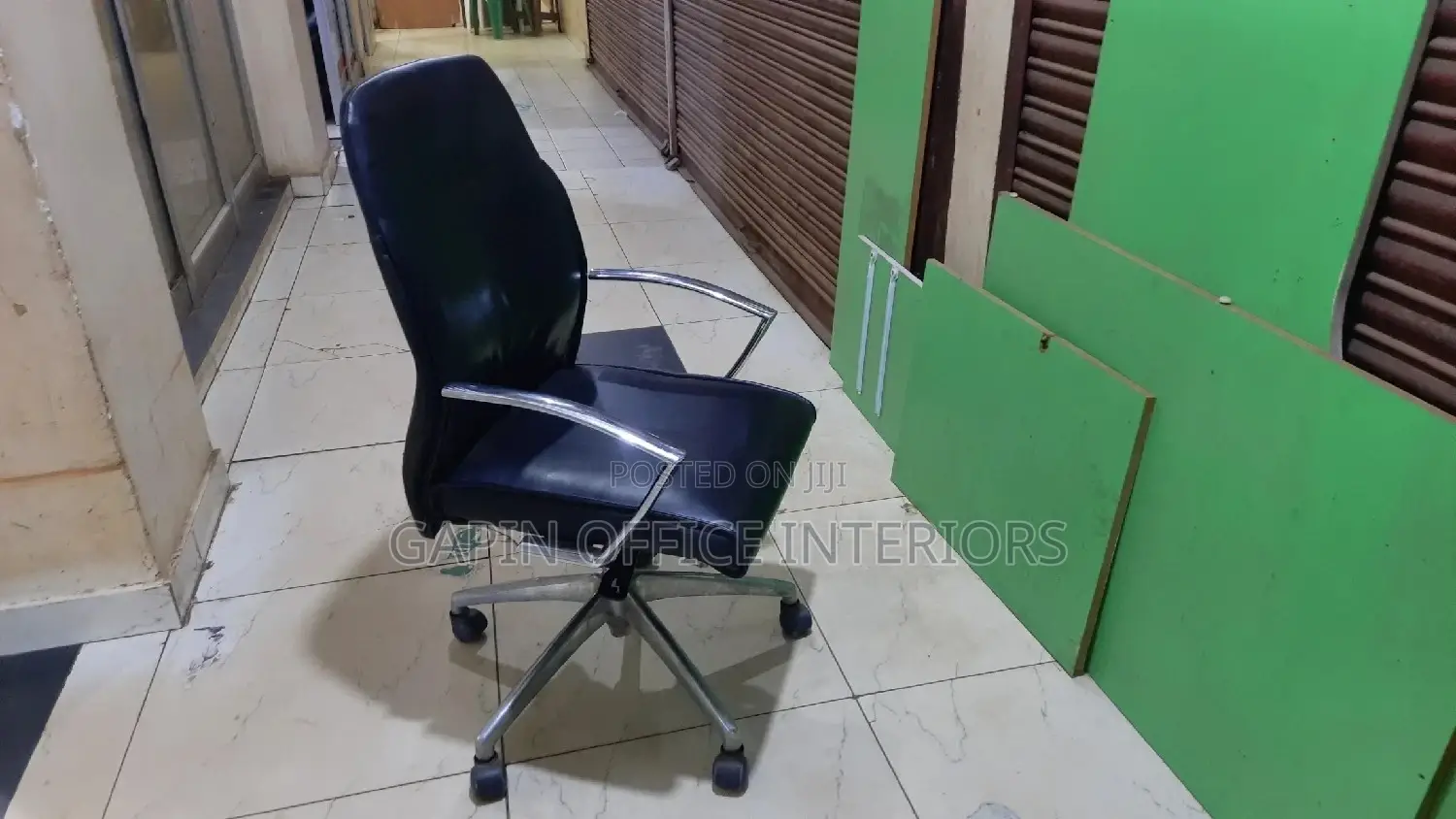 Used Leathered Office Chair