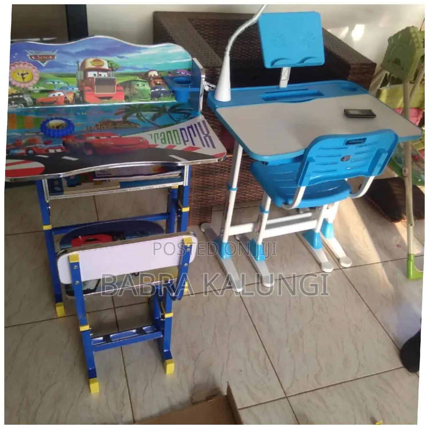 Portable Kids Reading Table