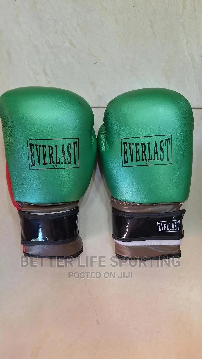 Boxing Gloves Everlast Green(Very Good Material)