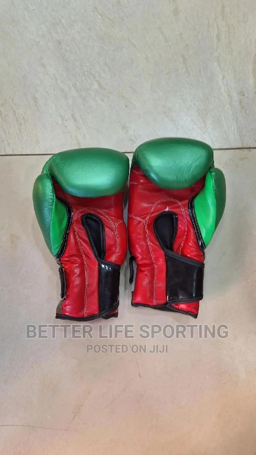 Boxing Gloves Everlast Green(Very Good Material)