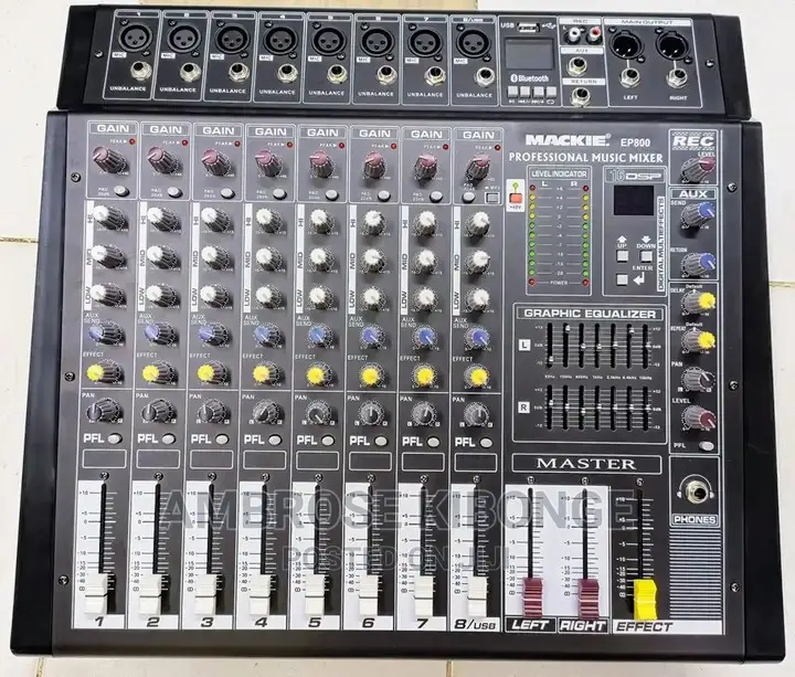 High Quality YAMAHA 8channels Amp-Mixer With USB/SD Support.