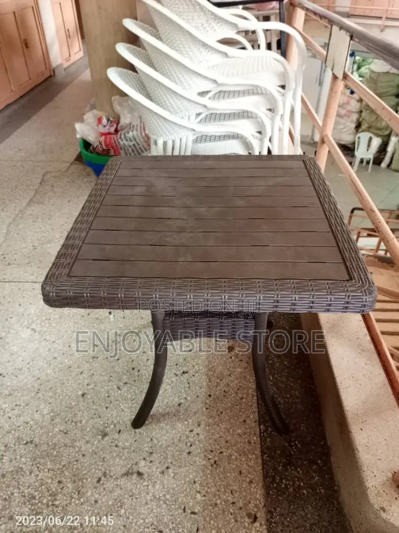 Plastic Table