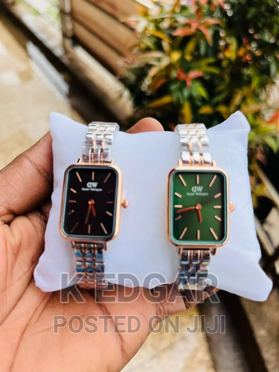 Pair of Daniel Wellington Couple Watches