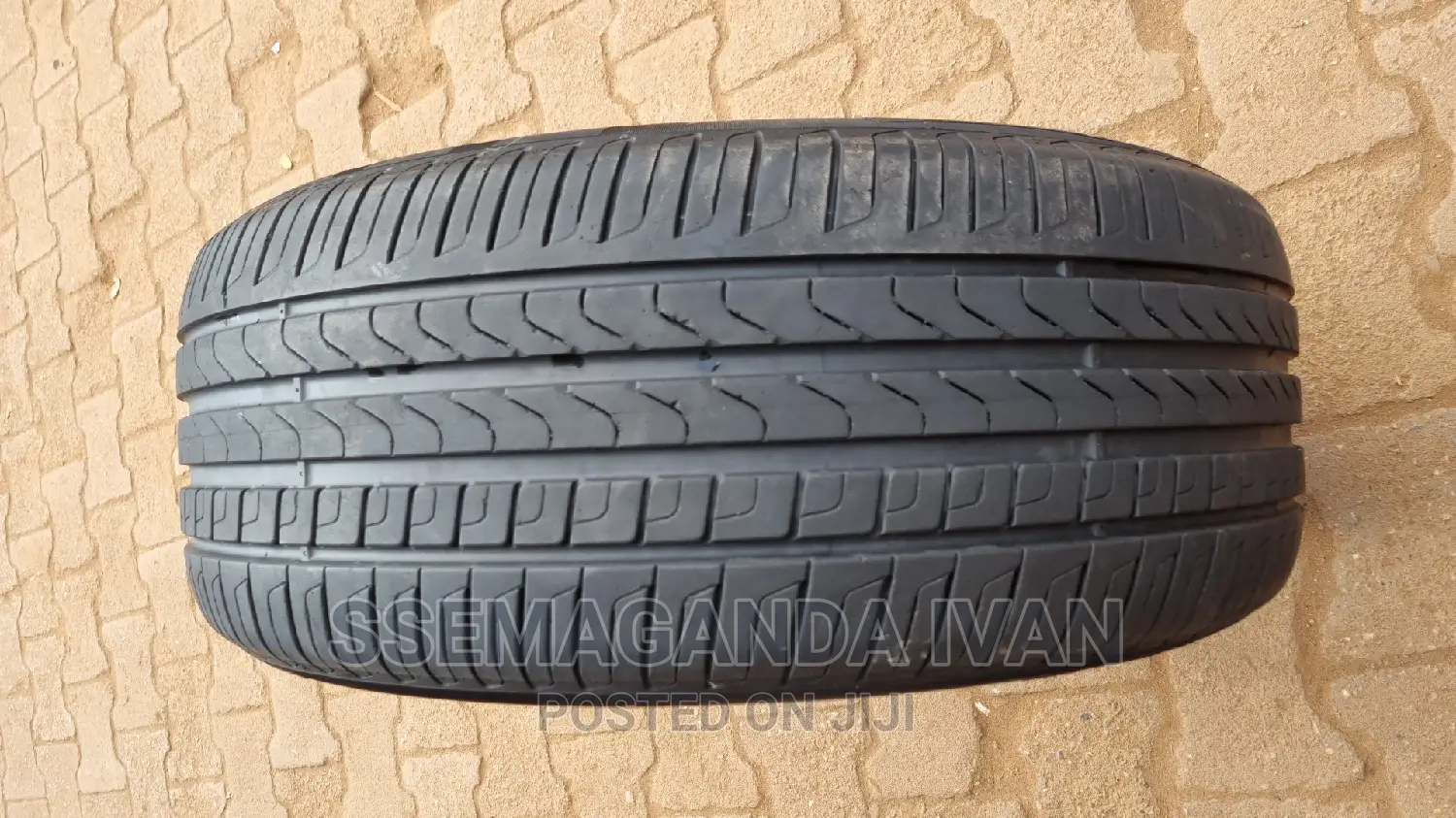 255/50r19 Pirelli Foreign Used Tire